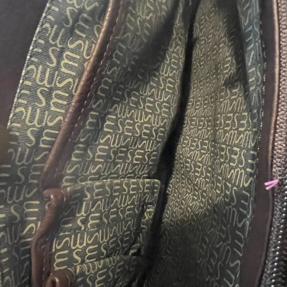 Stone Mountain Large Leather Shoulder Bag Green with brown Trim - Picture 9 of 11